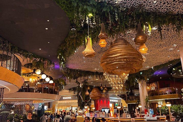 アユタヤ寺院とバイヨークを巡るバンコクプライベート日帰りツアー