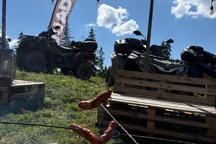 クラクフ発 タトラスカイウォーク、クアッドバイク、温泉プライベートツアー