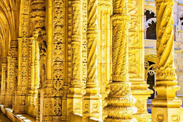 Lisboa e Sintra Pass: Pena Palace, Jerónimos e Regaleira