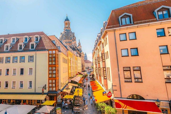Hello Dresden: Private 2-Hour Intro City Walk with Local Guide