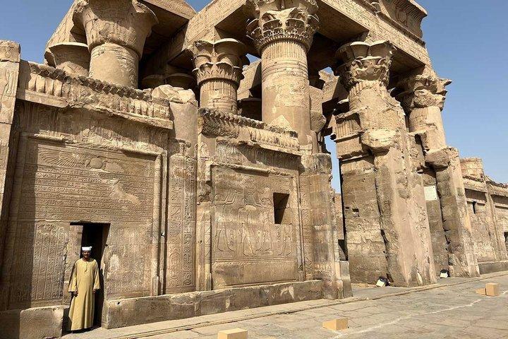 Privé dagtour door Esna Edfu en Kom Ombo tempels vanuit Luxor