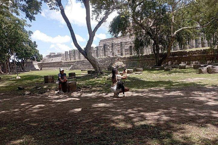 Chichen Itza ,Cenote chichikan & Valladolid from プラヤ・デル・カルメン