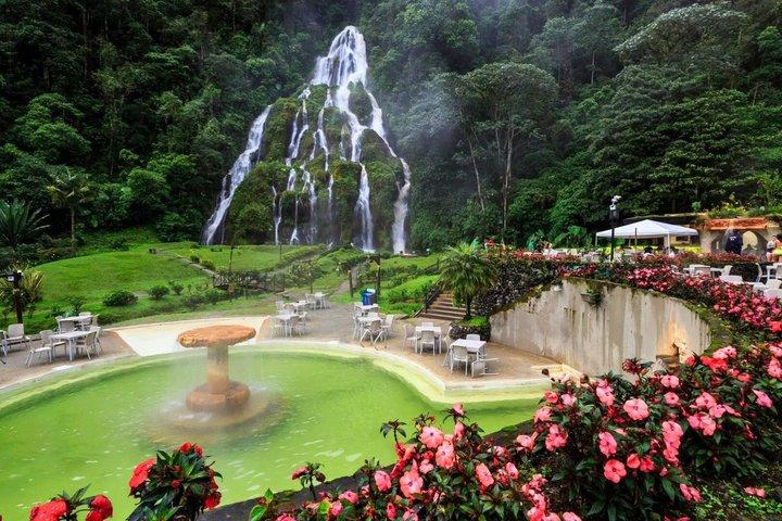 Private Santa Rosa Hot Springs Tour from Pereira