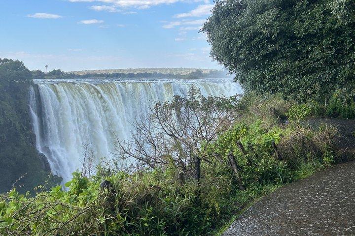 Victoria Falls Cross Border Tour Zimbabwe en Zambia Ervaring