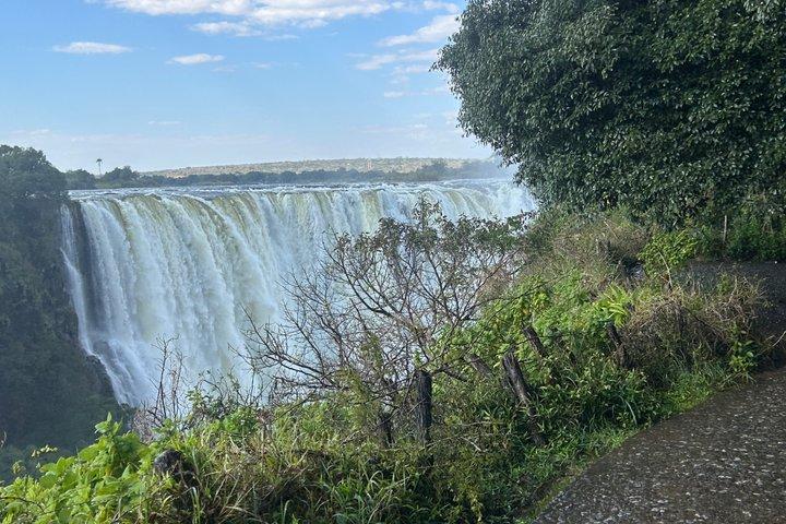 Victoria Falls Cross Border Tour Zimbabwe en Zambia Ervaring