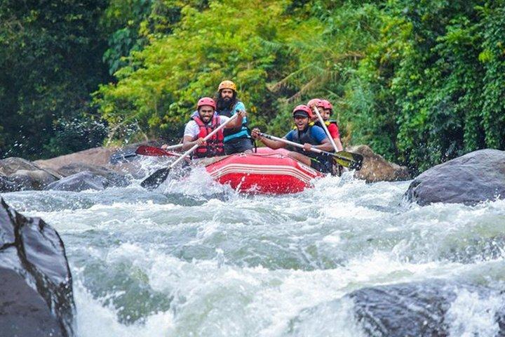 Nuwara Eliya to Colombo Private Transfer with Rafting Adventure