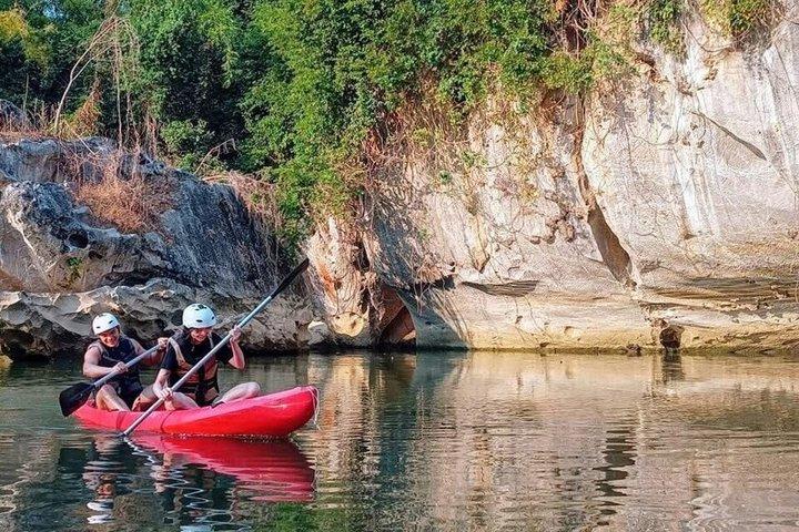 9 km Kwai Noi River Kayaking Tour em Kanchanaburi