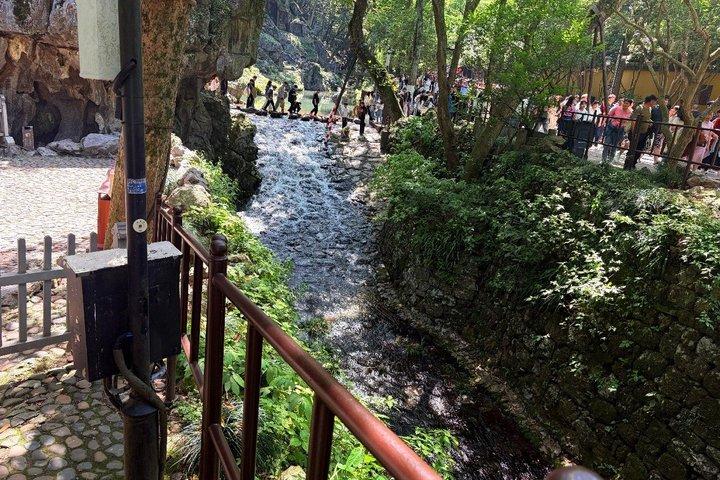 杭州は霊隠寺と飛雷峰を見なければならない