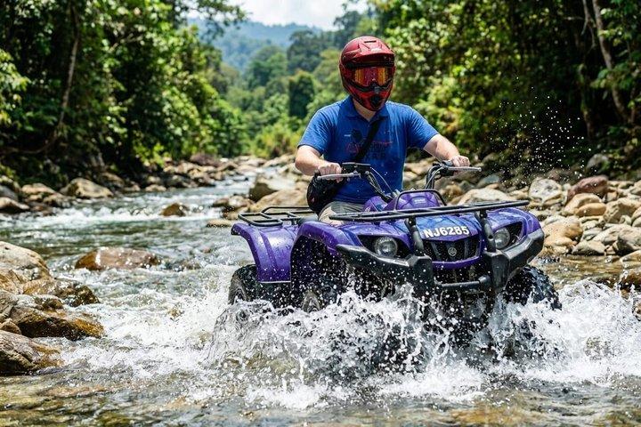 Excursion privée en quad jusqu'à la cascade El Limón avec déjeuner