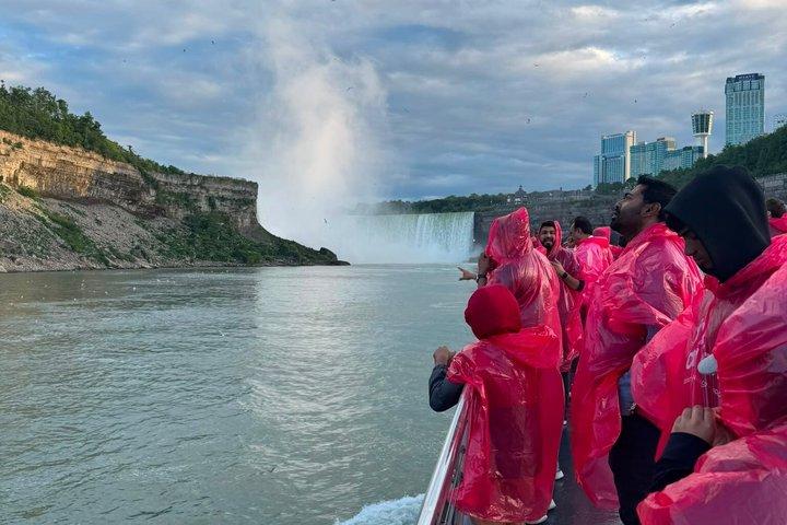 Excursão à noite de Toronto para Niagara Falls