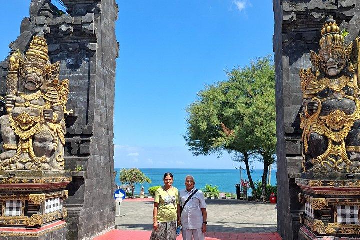 Privat Bali Transfer & Kostumer Dagstur