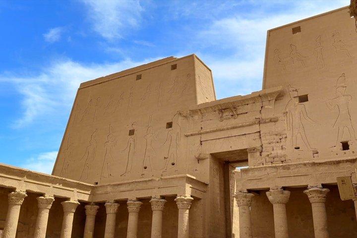 Maravilloso tour de Asuán a Luxor incluyendo templo Kom ombo y edfu