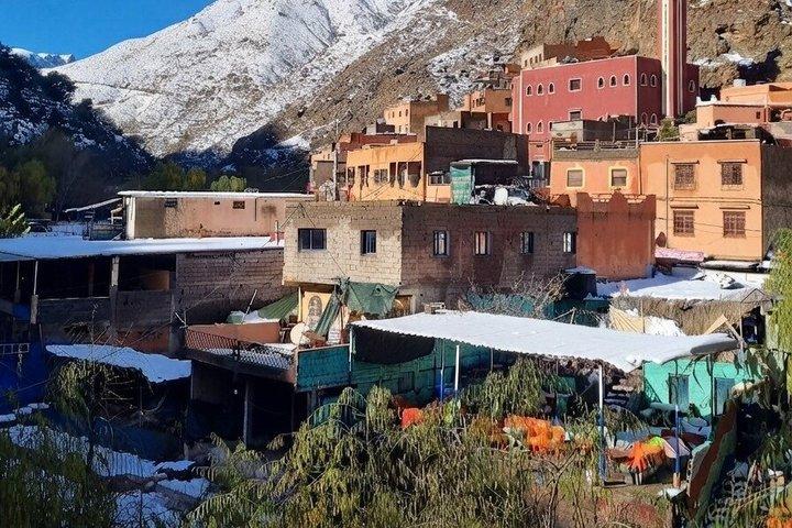 Ourika Overnight and Agafay Desert Adventure