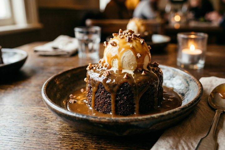 Excursão Premium de Comida e Bebida de Glasgow com EatWalk Tours
