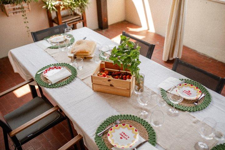 パルマ近郊の中世の村で味わうパスタ、トリュフ、ワイン