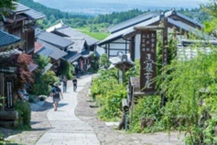 名古屋から車で巡る歴史ある犬山城と街めぐり
