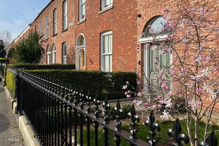 Portobello to Bloomfield A Self-Guided Audio Tour of Dublin