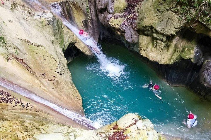 Waterfalls damajagua and traditional Lunch Dominican