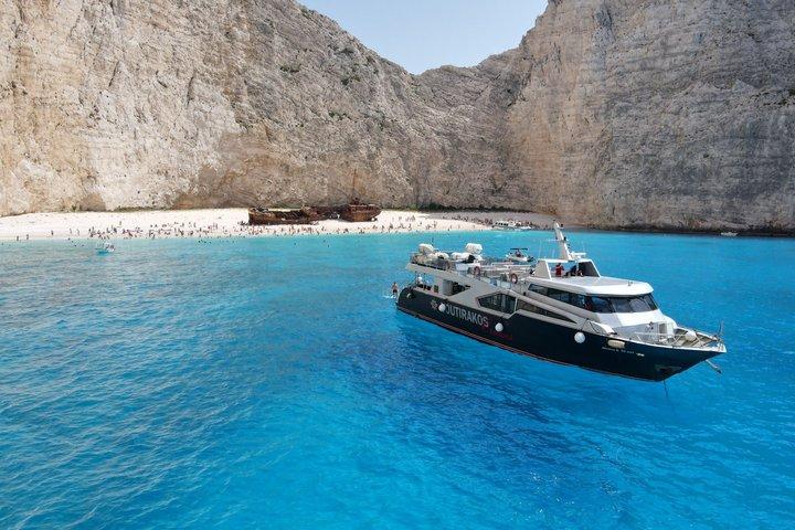 5-Hour Yacht Cruise around Zakynthos & Shipwreck