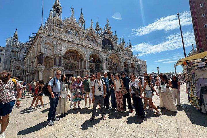 Guided Tour of St. Mark's Basilica and Doge's Palace in Venice