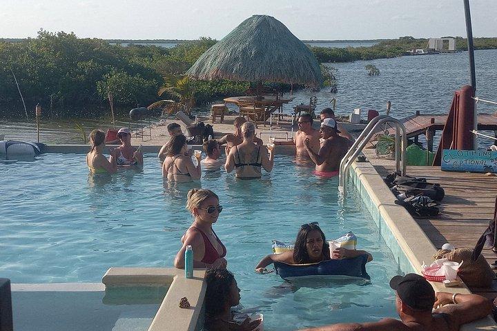 Sunset Cook sua captura Pesca e Sandbar Grill