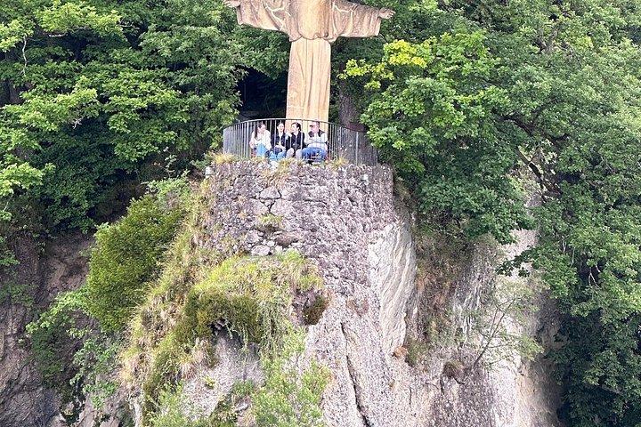 カスタマイズされたルツェルン湖プライベートラグジュアリーボートクルーズ