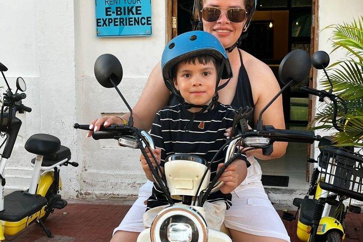 Cultural and Tasting Electric Motorcycle City Tour in Santa Marta
