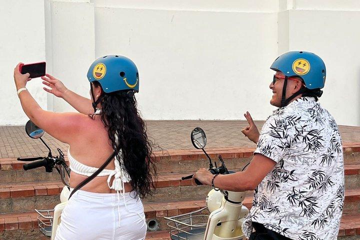Cultural and Tasting Electric Motorcycle City Tour in Santa Marta