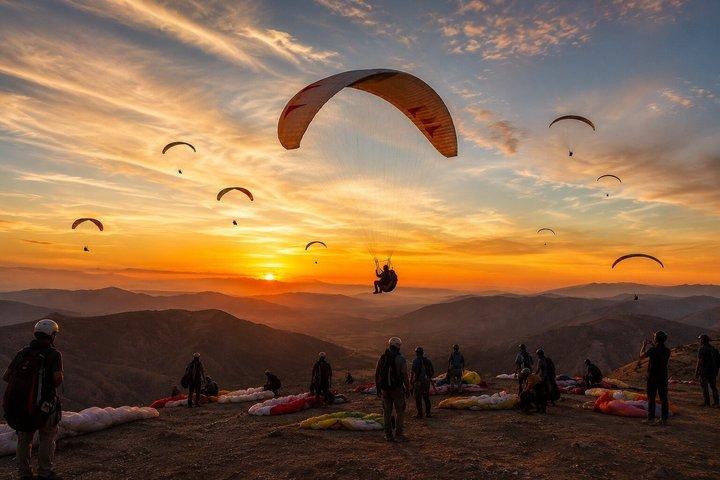 Marrakech Paragliding Tandem Flight Over Agafay Desert