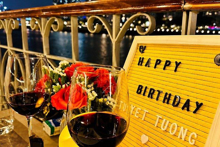 Dinner Cruise on Saigon River with Live Entertainment