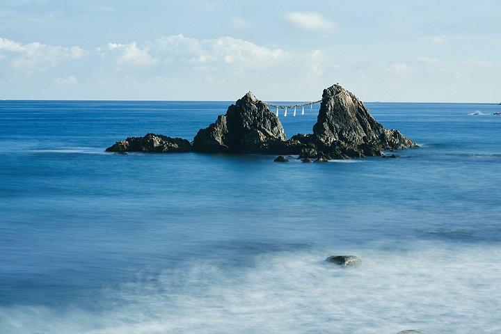 Fukuoka and Itoshima Private Tour Sacred Rocks Ocean View Lunch