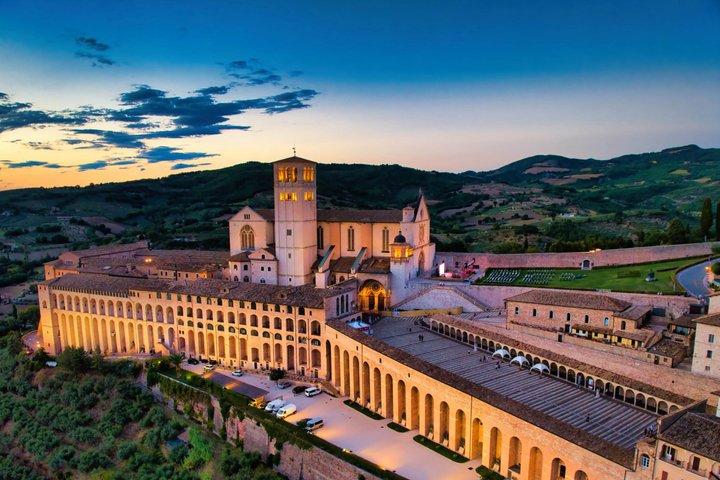 Guided tour of the Basilica of San Francesco in Assisi