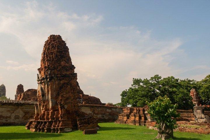 Ayutthaya UNESCO World Heritage Day Trip by Train from Bangkok