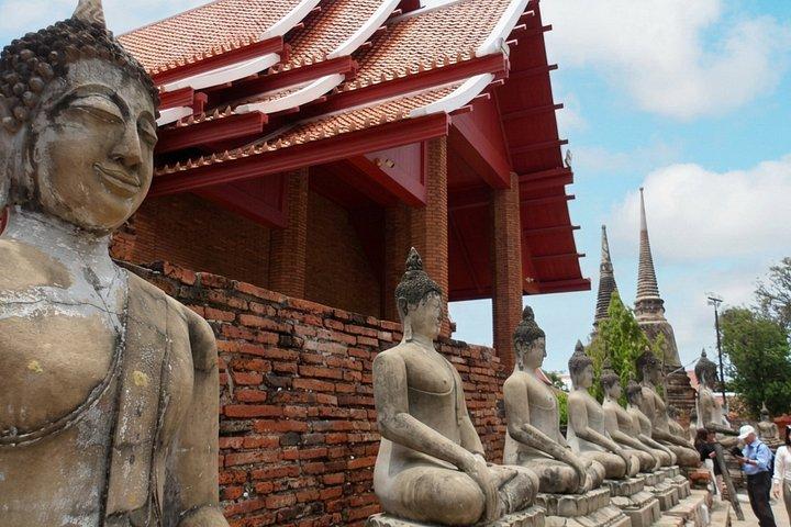 バンコクから電車で行くアユタヤユネスコ世界遺産日帰り旅行