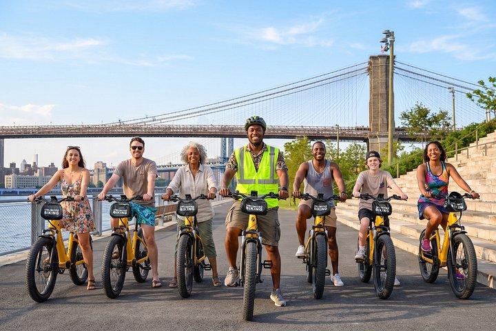 Brooklyn Bridge E Cykeltur Utforska Manhattan och DUMBO
