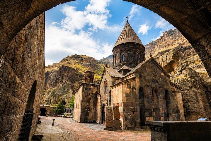 Explorez le temple Garni, Geghard et la Symphonie des pierres