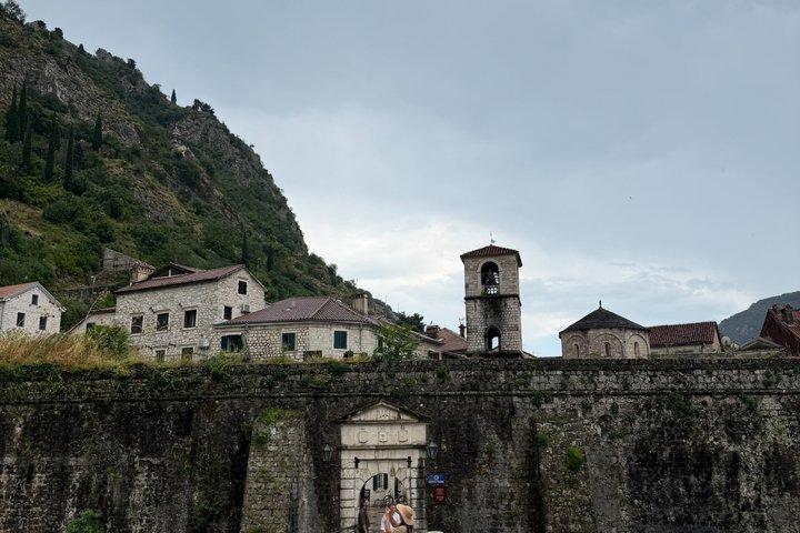 Privat transfer från Mostar till Kotor