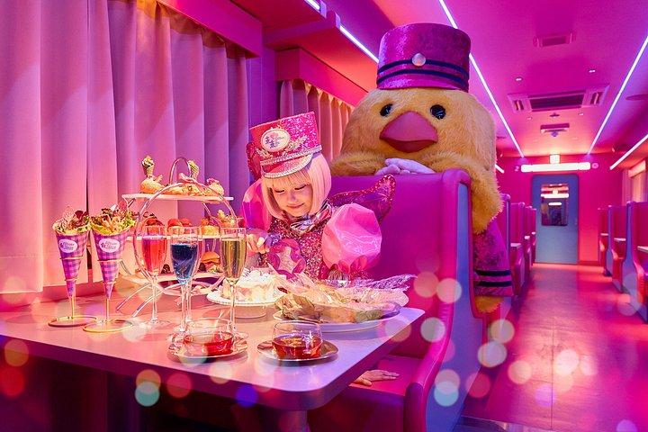 Kyoto : Future Train Kyoto Diner & Cafe Night Parade ディナーパーティー