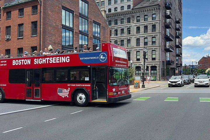 Ganztägige Hop-on-Hop-off-Sightseeing-Tour durch Boston