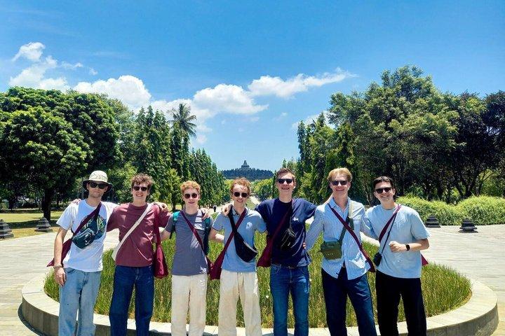 Borobudur Halbtagestour mit Aufstieg