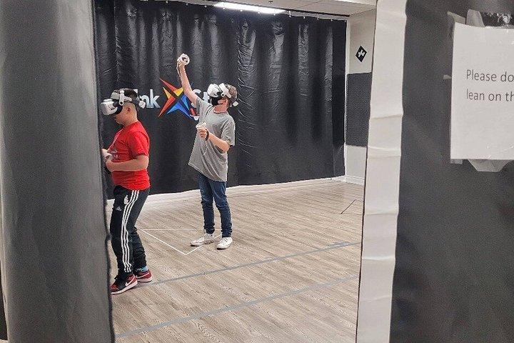 VR Escape Room Experience in Mississauga