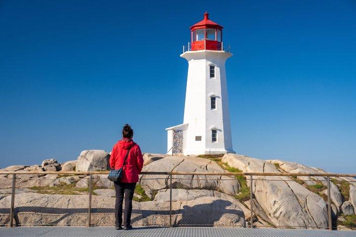 Peggy's Cove Small-Group Express: Scenic Tour from Halifax