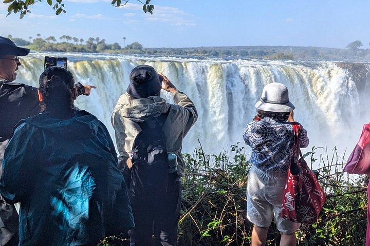 Victoria Falls Zimbabwe: Waterfall Views & Guided Walk.