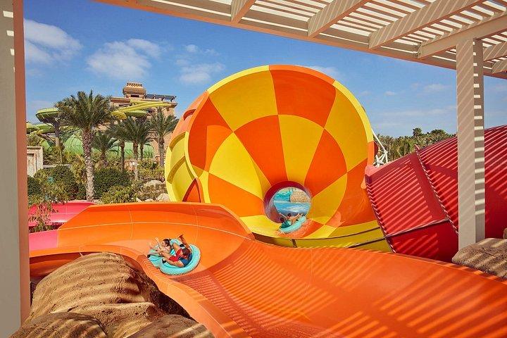 Dubai Aquaventure con Optional Xpress Pass, Acquario e Trasferimento