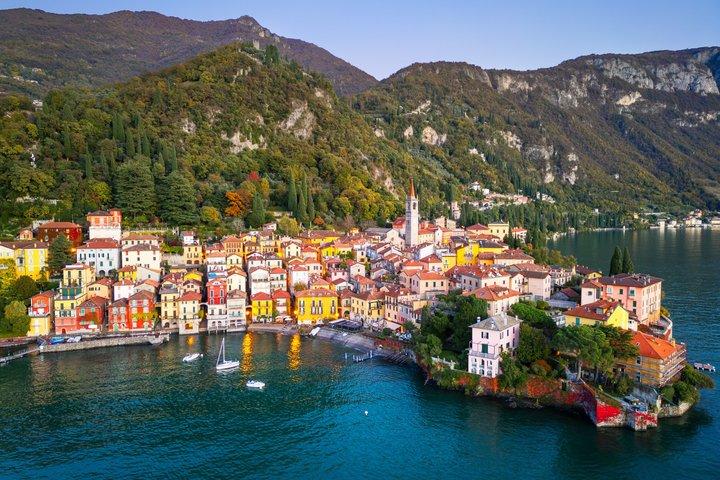 Lago Como : Varenna & Bellagio en barco & ferry