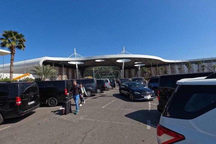 Trasferimento privato all'aeroporto di Marrakech (aeroporto di Marrakech RAK)
