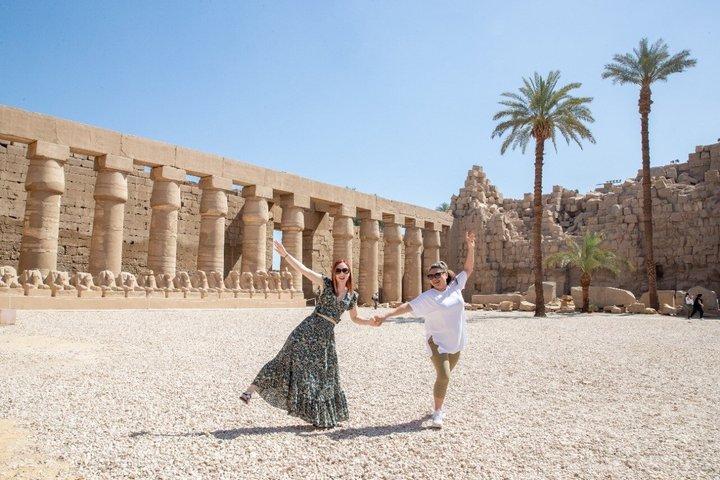 Excursão privada Luxor East & West Bank com Guia Especialista