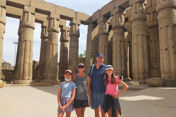 Excursão privada Luxor East & West Bank com Guia Especialista