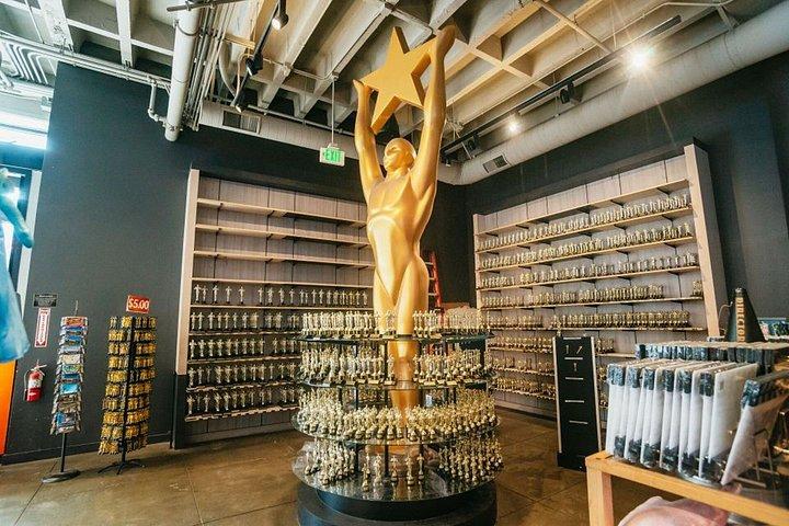 ハンティントンビーチ発ロサンゼルス・ハリウッド終日ツアー