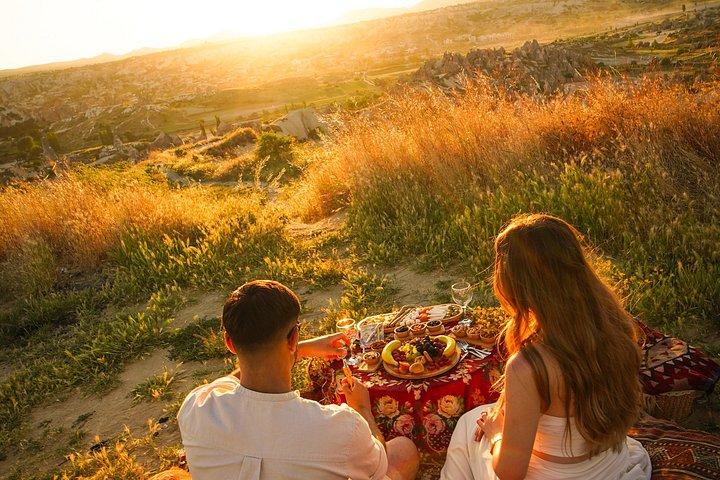 Romantic Sunset Picnic in Cappadocia